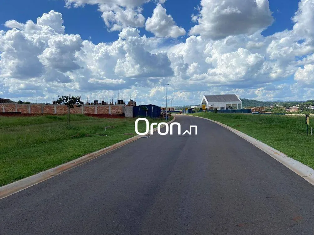 Loteamento e Condomínio, 720 m² - Foto 1