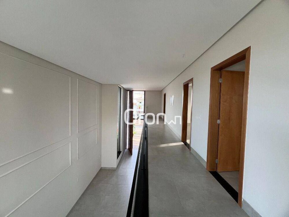 Sobrado à venda com 4 quartos, 290m² - Foto 5