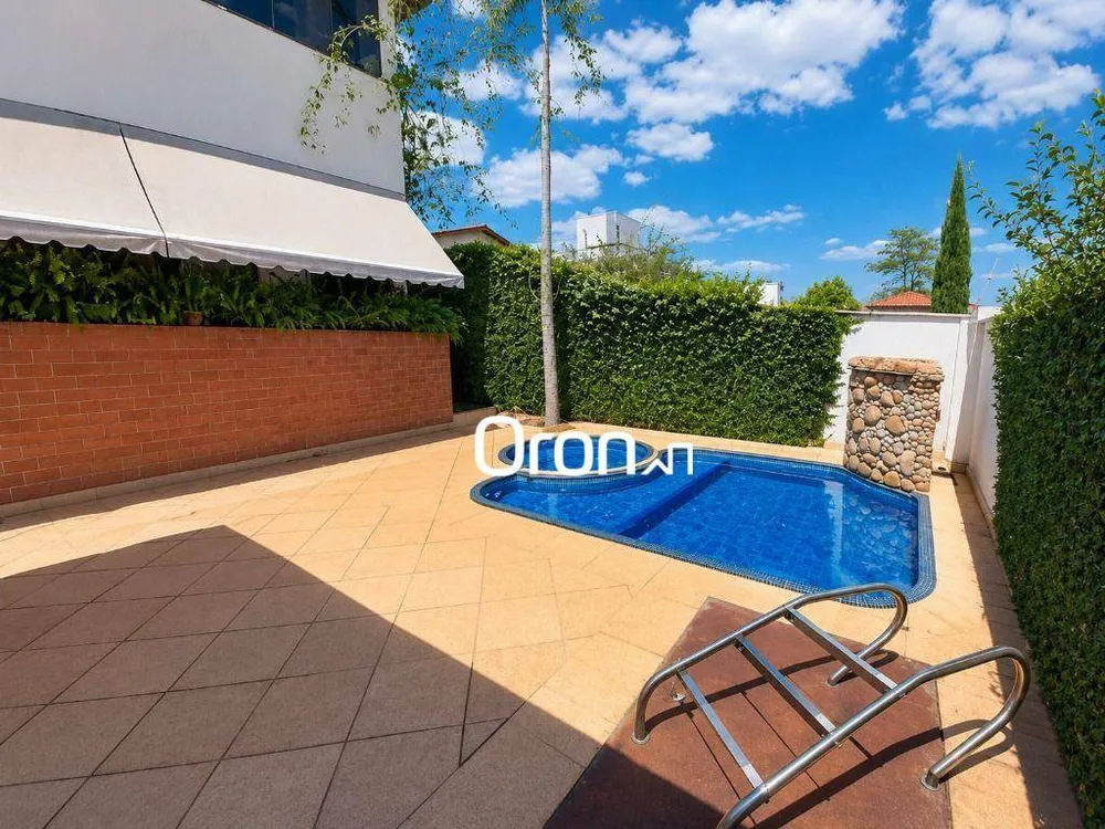 Sobrado, 5 quartos, 203 m² - Foto 1