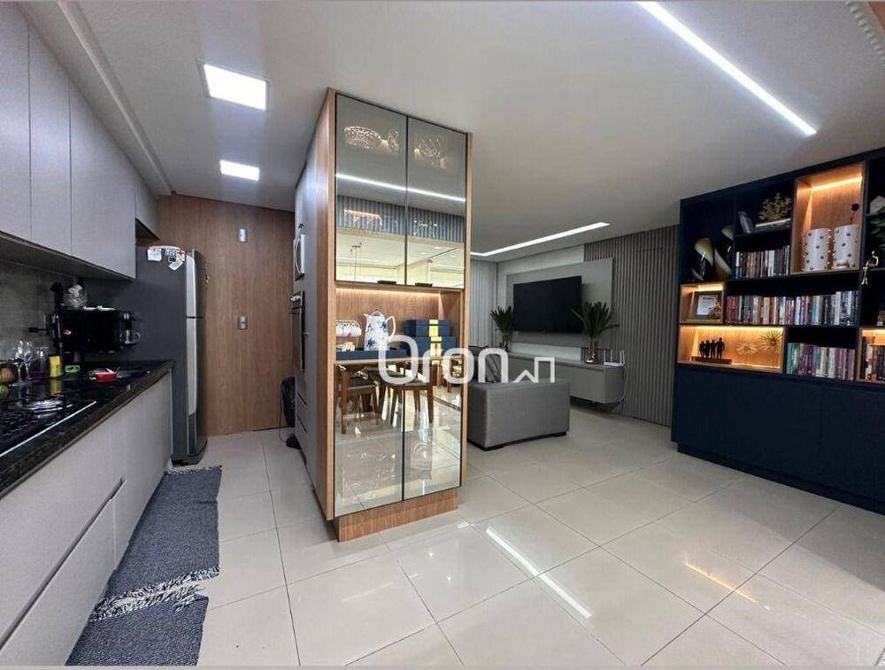 Apartamento à venda com 3 quartos, 99m² - Foto 1