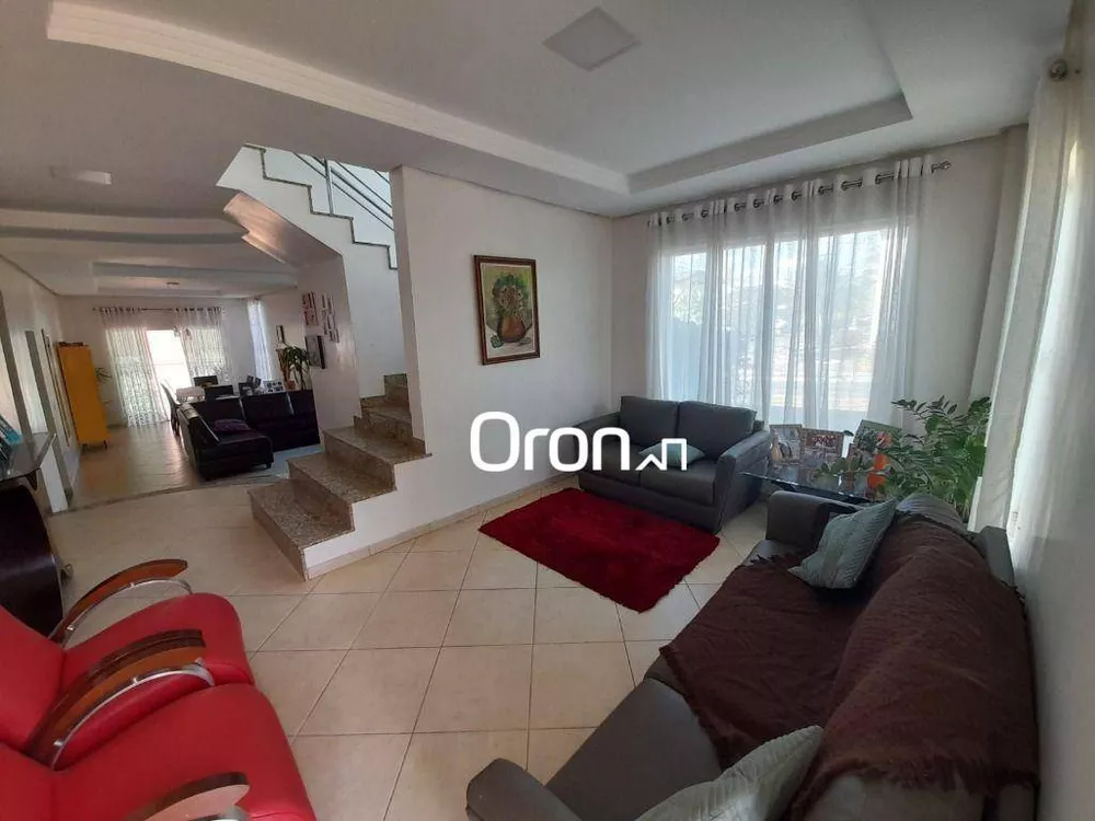 Sobrado, 4 quartos, 260 m² - Foto 1