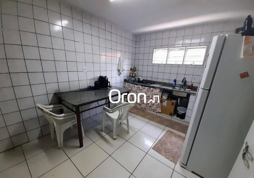 Casa, 6 quartos, 230 m² - Foto 3