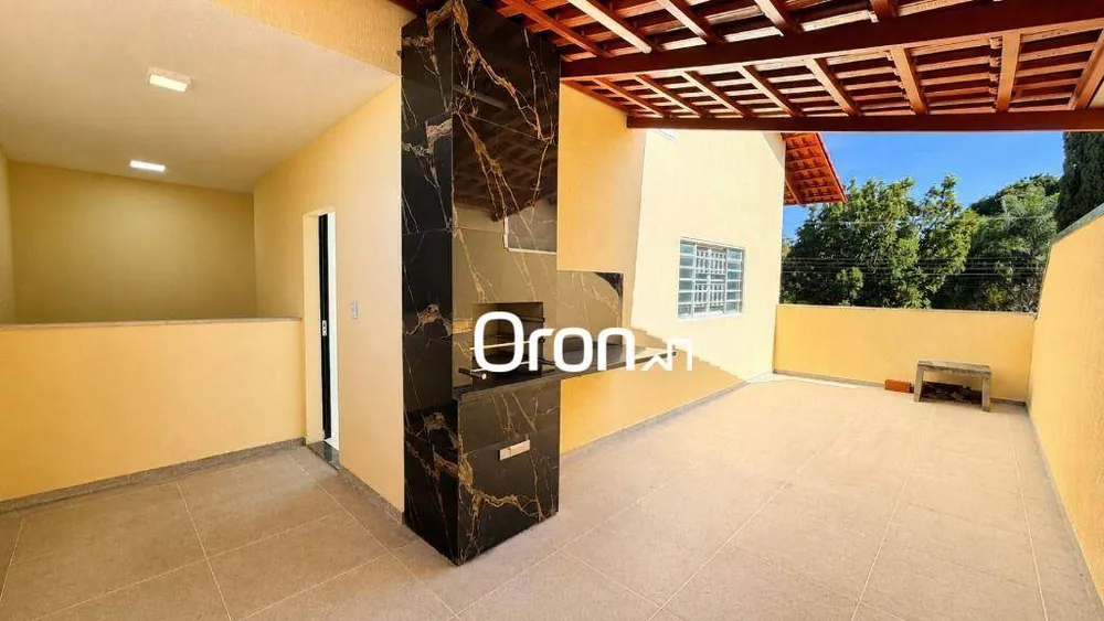 Sobrado, 3 quartos, 326 m² - Foto 1