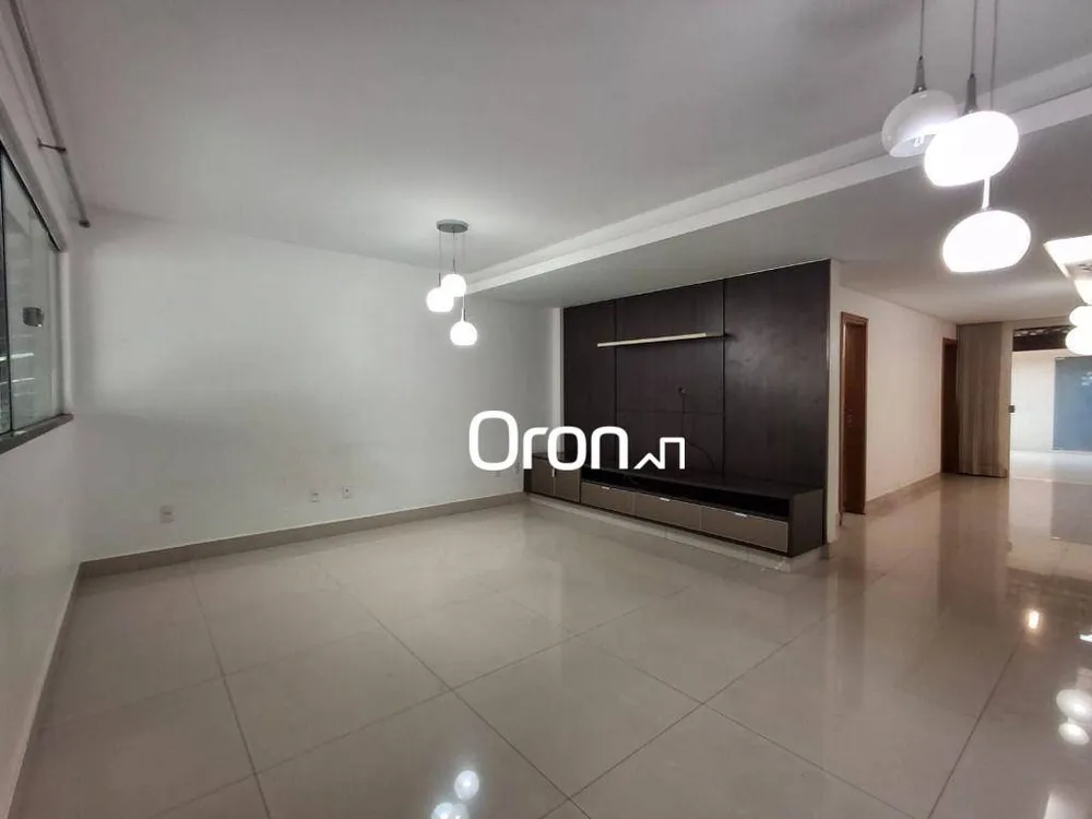 Sobrado, 4 quartos, 200 m² - Foto 1