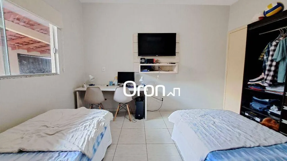 Casa, 3 quartos, 215 m² - Foto 6