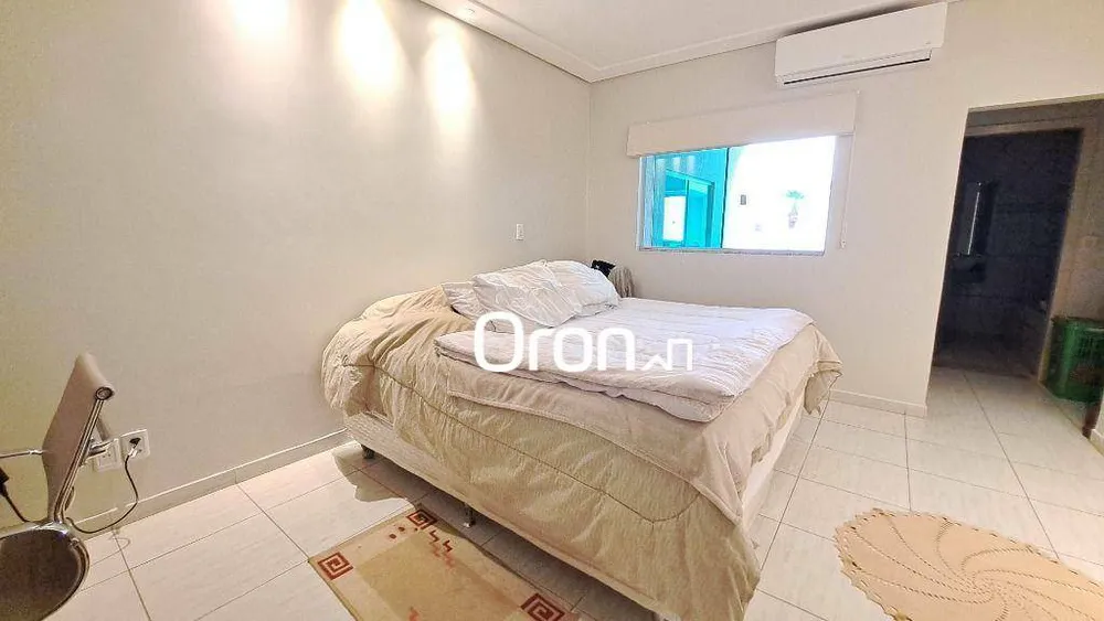 Casa, 3 quartos, 215 m² - Foto 5