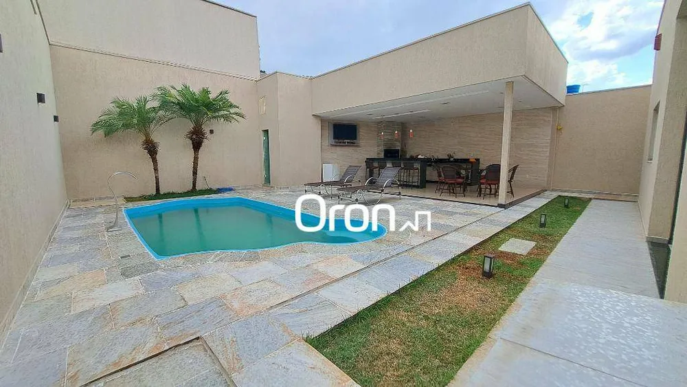 Casa, 3 quartos, 215 m² - Foto 10