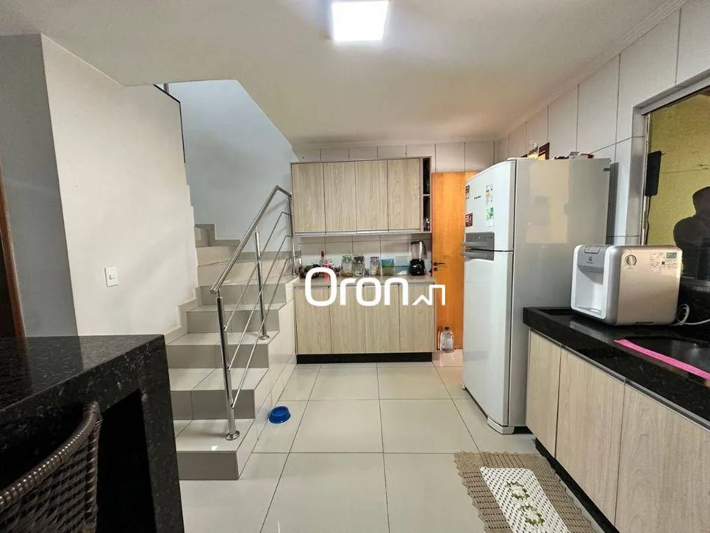 Sobrado, 2 quartos, 64 m² - Foto 2