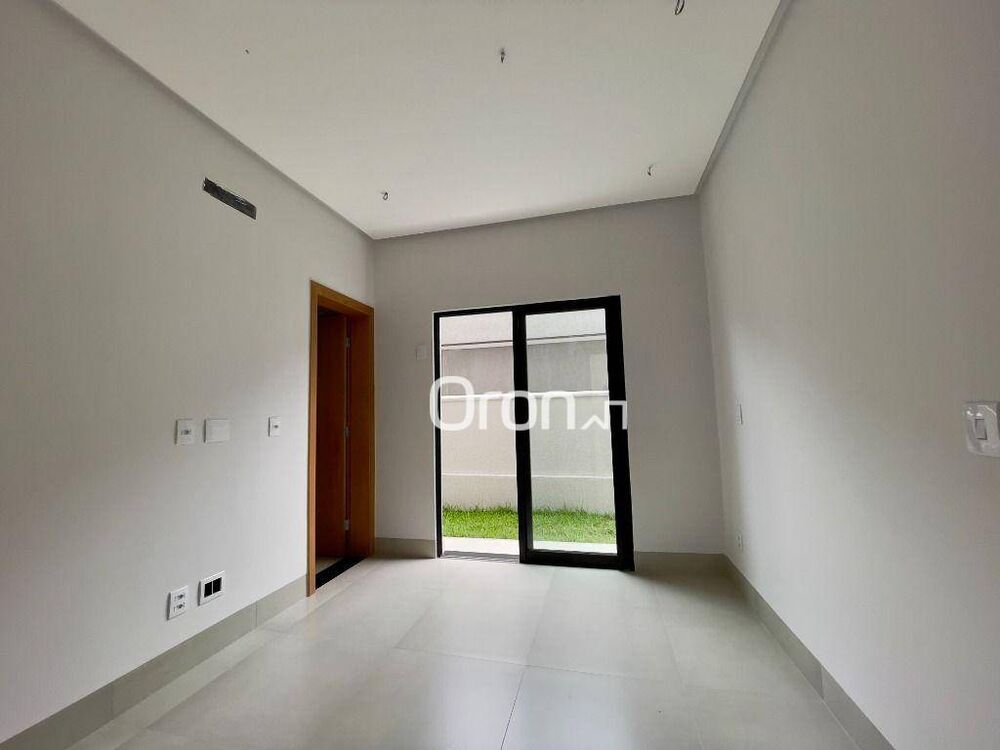 Sobrado, 4 quartos, 230 m² - Foto 1