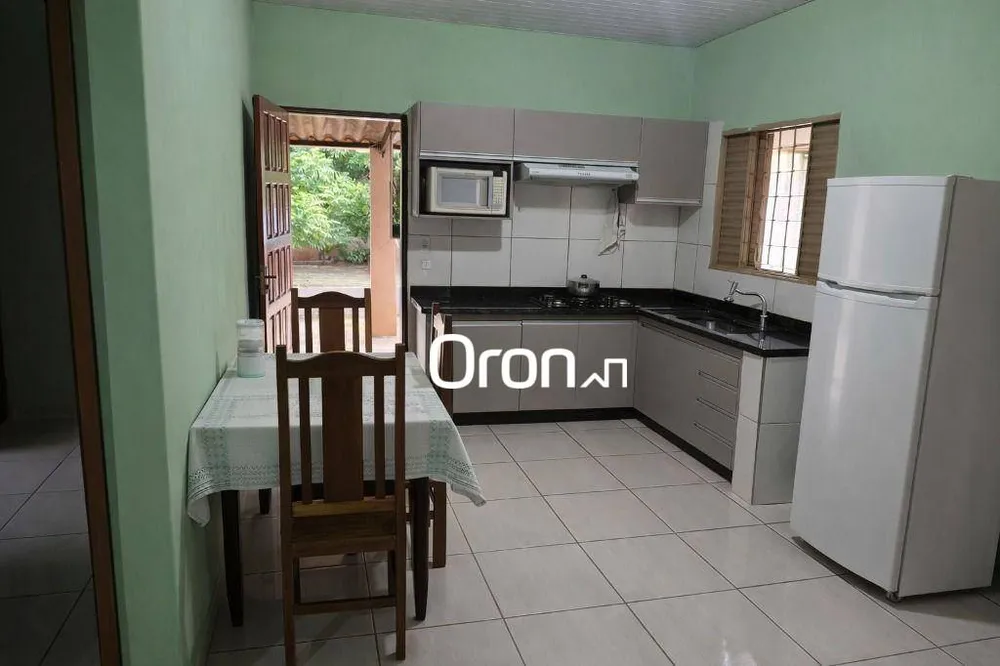 Casa, 2 quartos, 161 m² - Foto 2