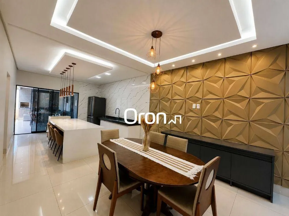 Casa, 3 quartos, 187 m² - Foto 2