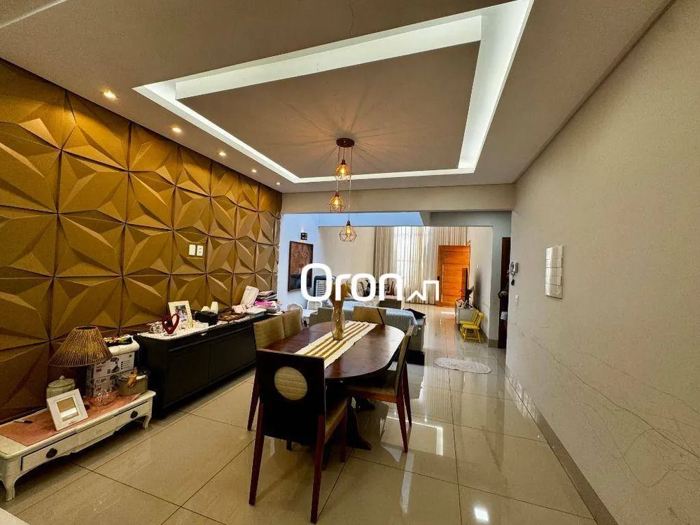 Casa, 3 quartos, 187 m² - Foto 3