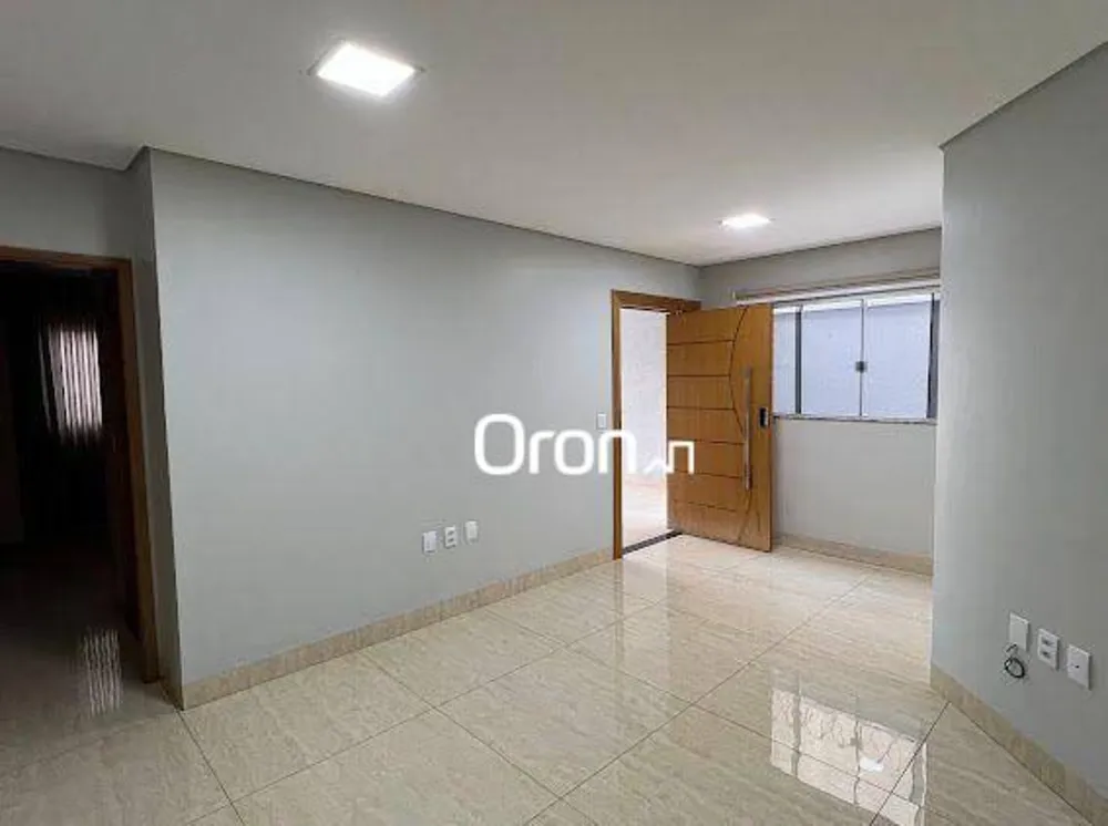 Casa, 3 quartos, 176 m² - Foto 2