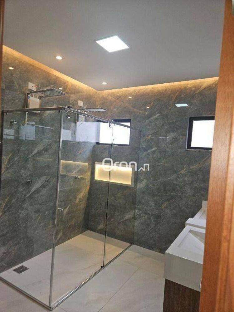 Casa à venda com 4 quartos, 230m² - Foto 5