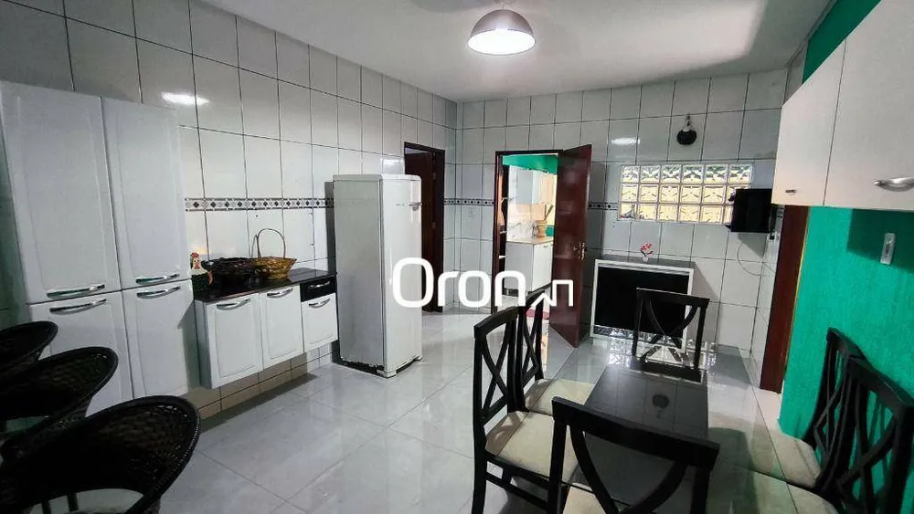 Casa, 4 quartos, 185 m² - Foto 5