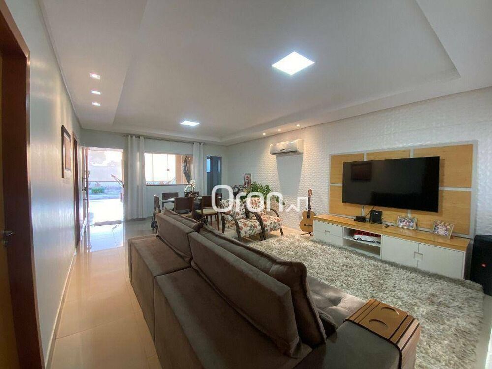 Casa, 3 quartos, 210 m² - Foto 6