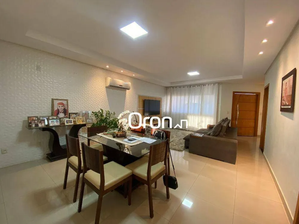 Casa, 3 quartos, 210 m² - Foto 13