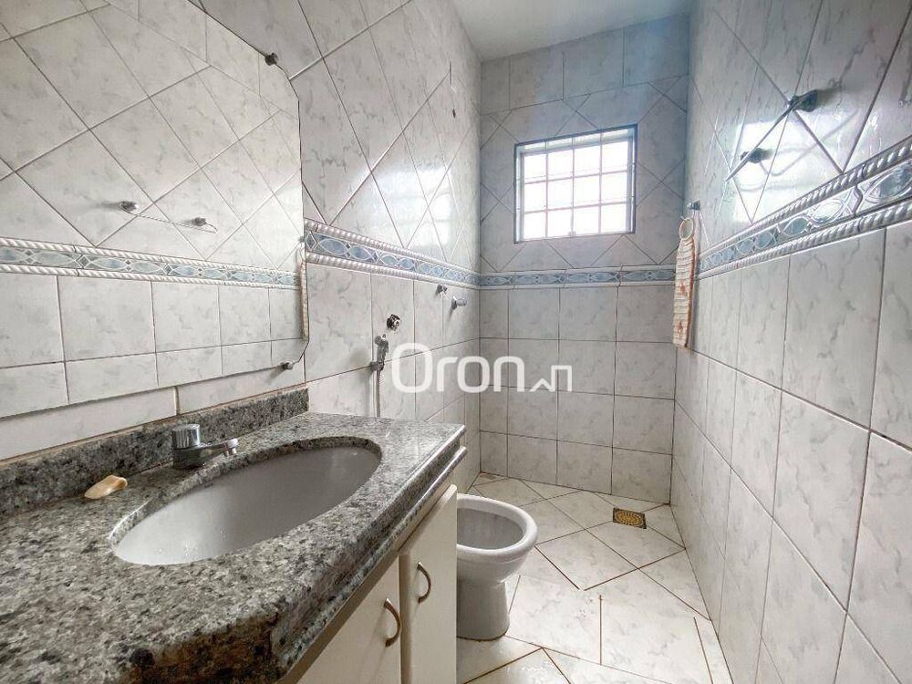 Sobrado, 4 quartos, 360 m² - Foto 2