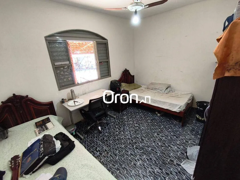 Casa, 4 quartos, 194 m² - Foto 2