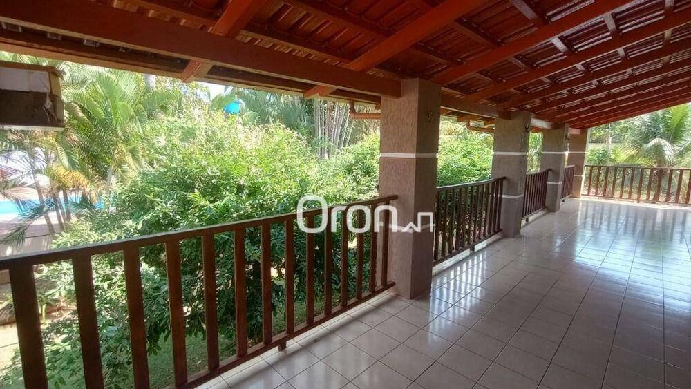 Sobrado à venda com 5 quartos, 626m² - Foto 2
