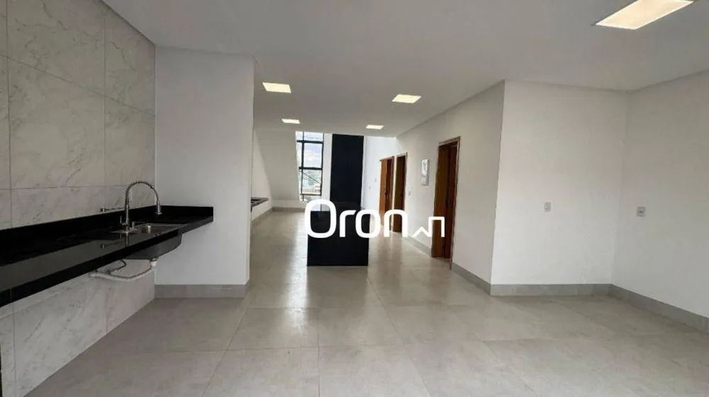 Sobrado, 4 quartos, 201 m² - Foto 2
