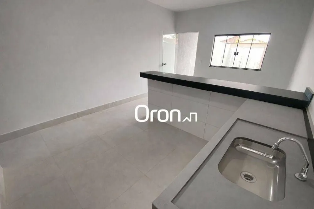 Casa, 2 quartos, 75 m² - Foto 1