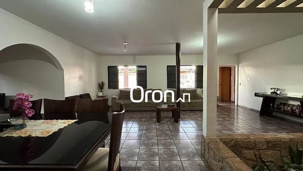 Casa, 4 quartos, 191 m² - Foto 4