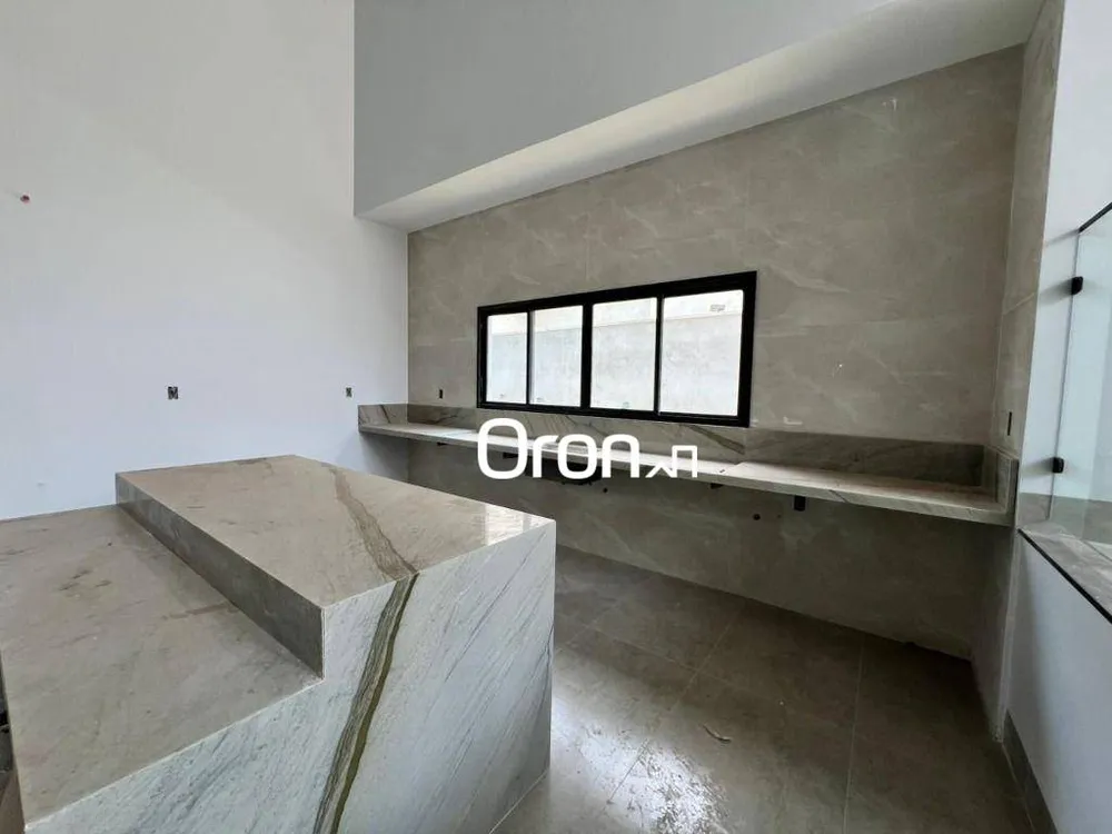 Sobrado, 4 quartos, 319 m² - Foto 8