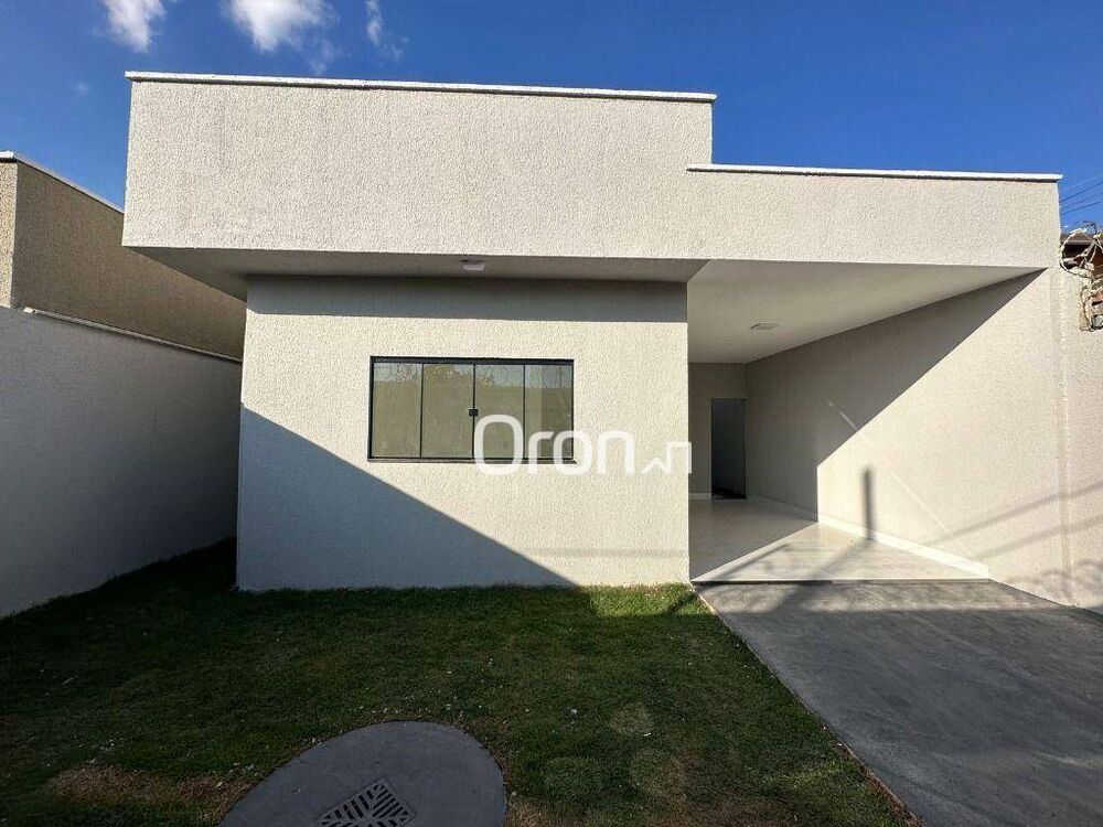 Casa à venda com 3 quartos, 116m² - Foto 1
