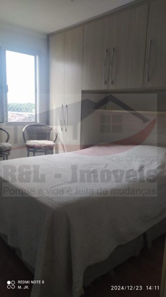 Apartamento à venda com 2 quartos, 48m² - Foto 2