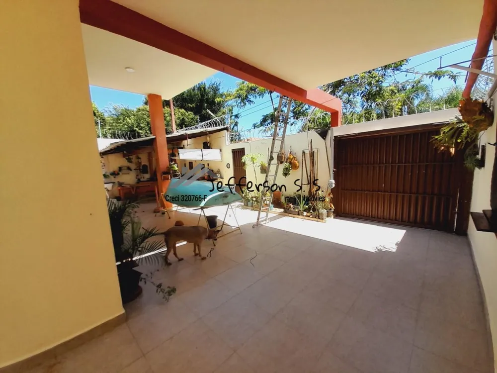 Casa, 4 quartos, 199 m² - Foto 2