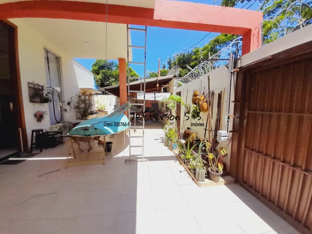 Casa, 4 quartos, 199 m² - Foto 1