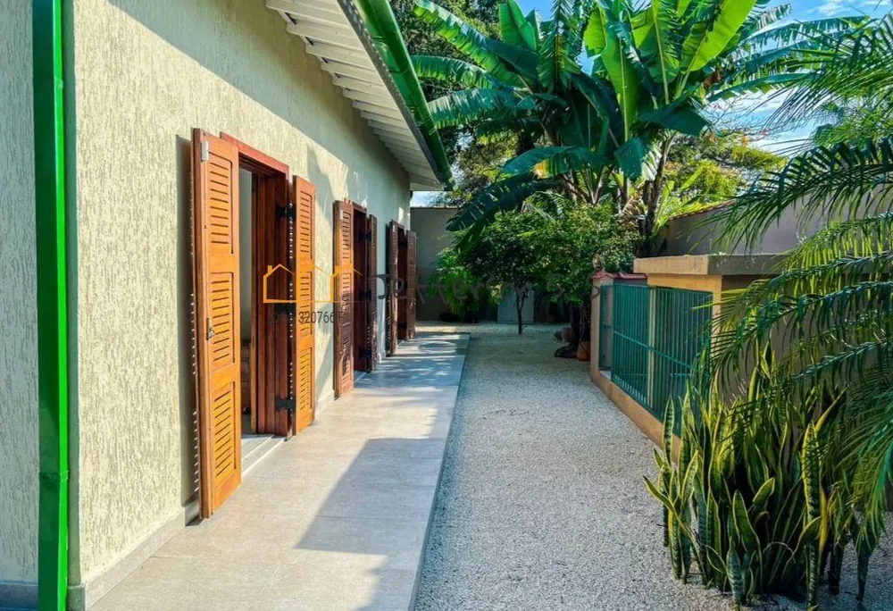 Casa, 3 quartos, 221 m² - Foto 11