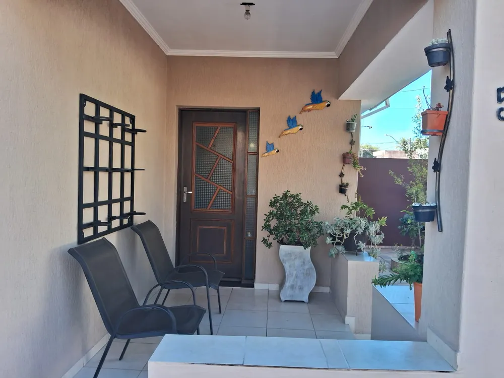 Casa, 3 quartos, 300 m² - Foto 2