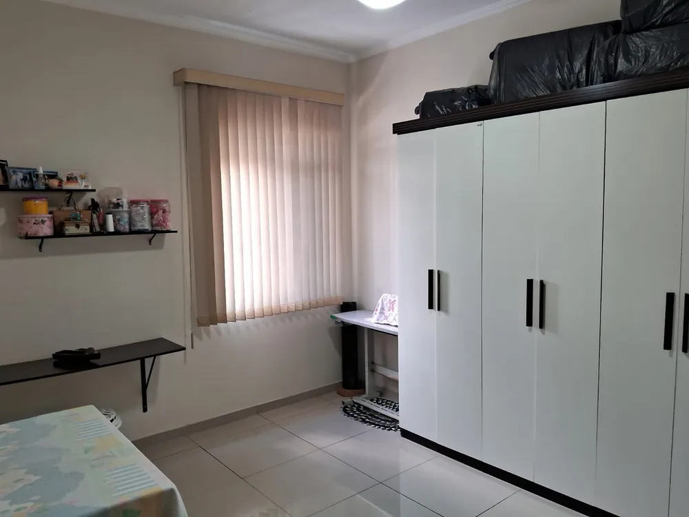 Casa, 3 quartos, 300 m² - Foto 8