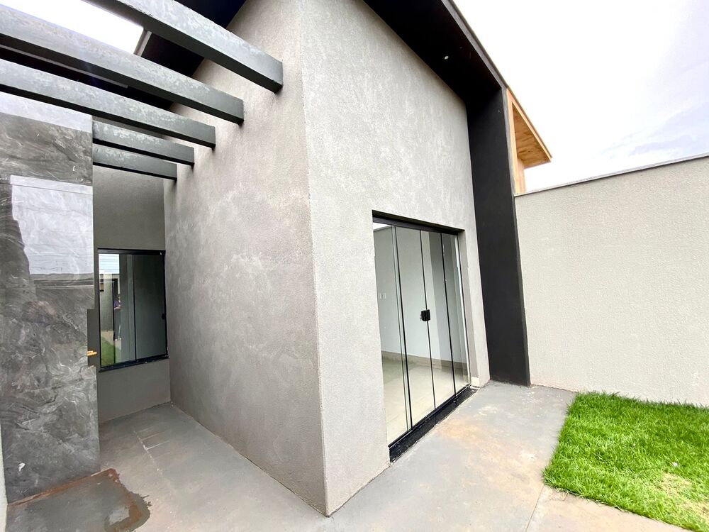 Casa à venda com 2 quartos, 67m² - Foto 1