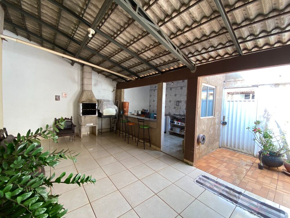 Casa à venda com 3 quartos, 122m² - Foto 7