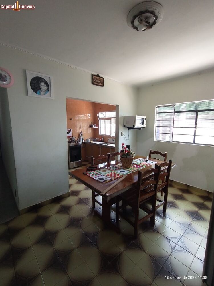 Casa, 5 quartos, 235 m² - Foto 3