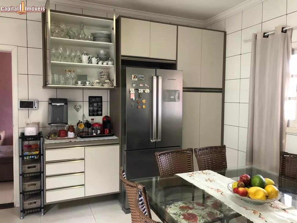 Casa, 3 quartos, 225 m² - Foto 7