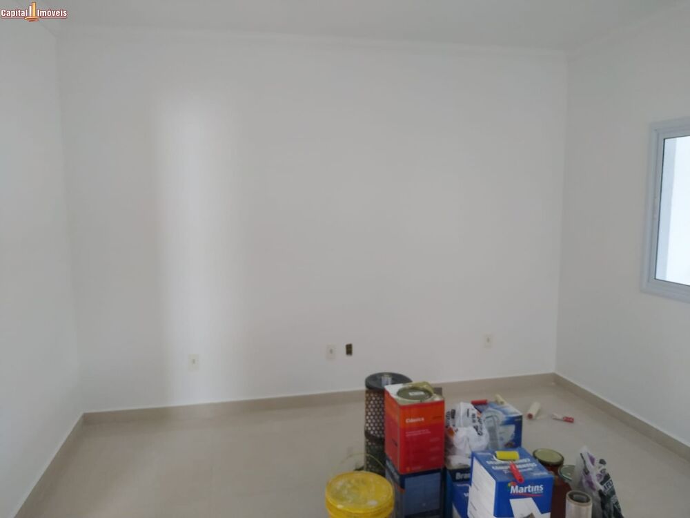 Casa, 3 quartos, 239 m² - Foto 2