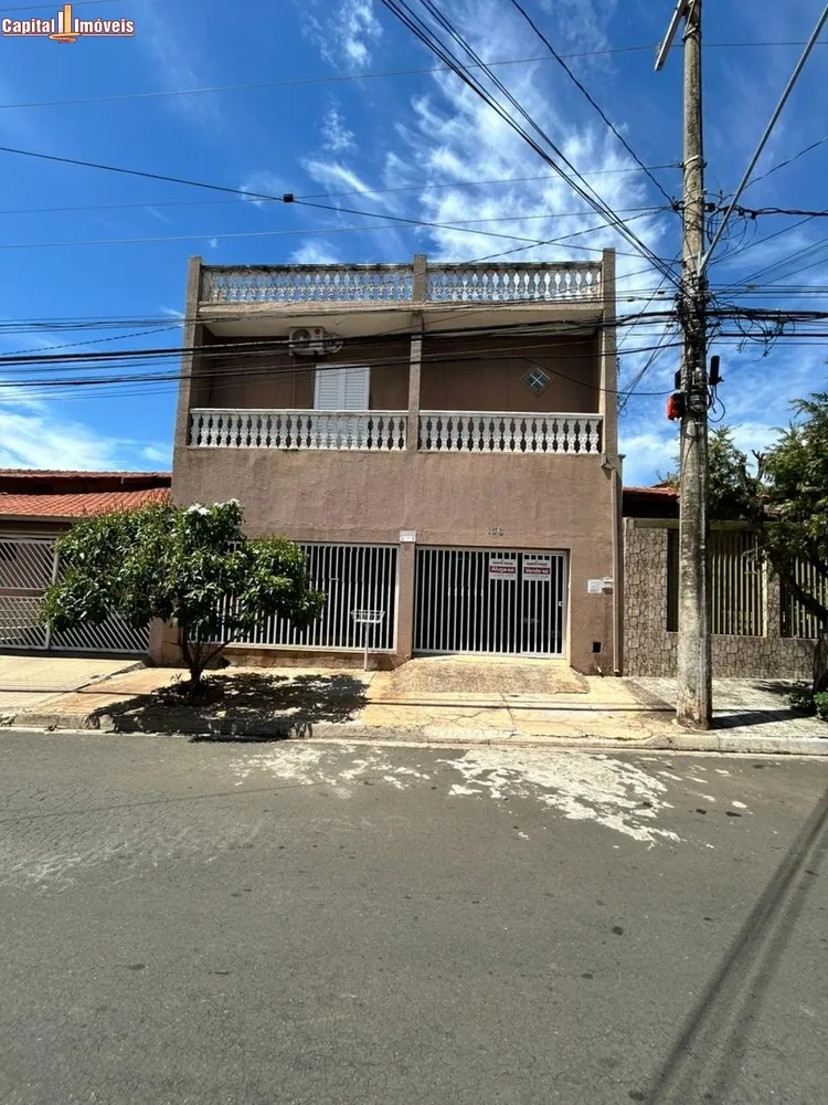 Casa, 4 quartos, 193 m² - Foto 1