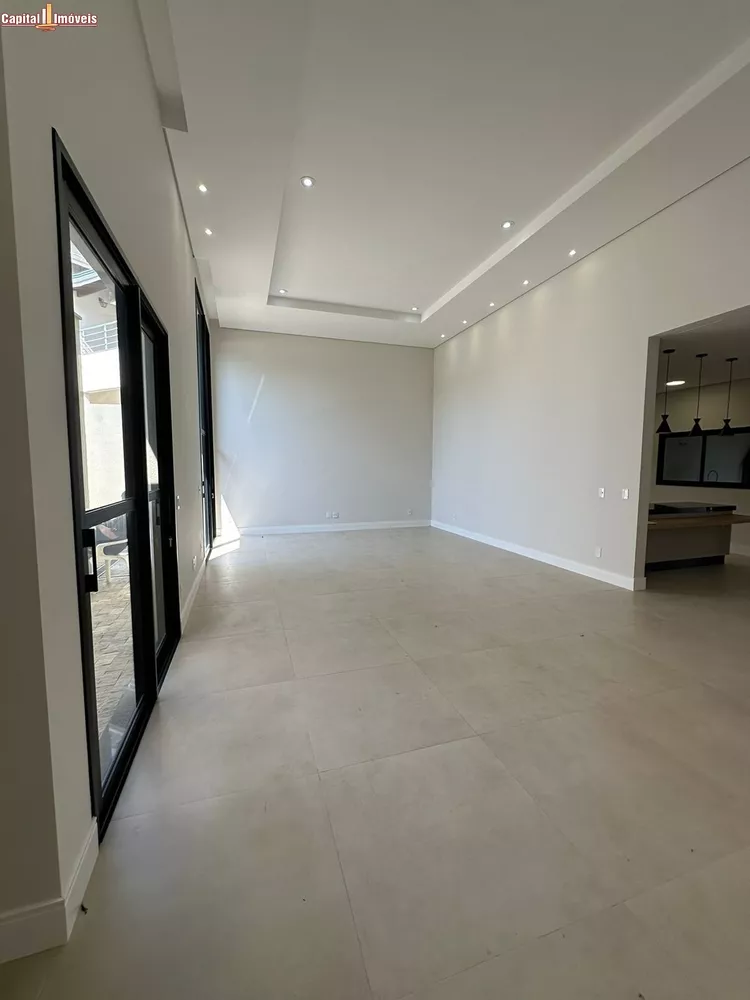 Chácara à venda com 4 quartos, 1000m² - Foto 3