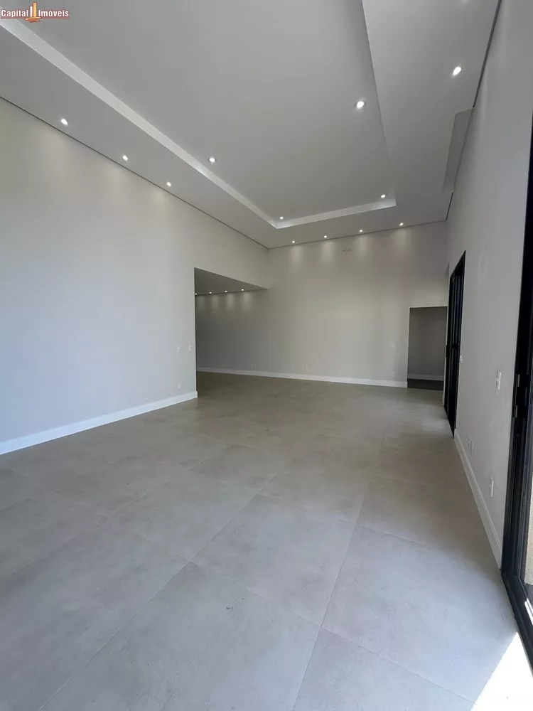 Chácara à venda com 4 quartos, 1000m² - Foto 4