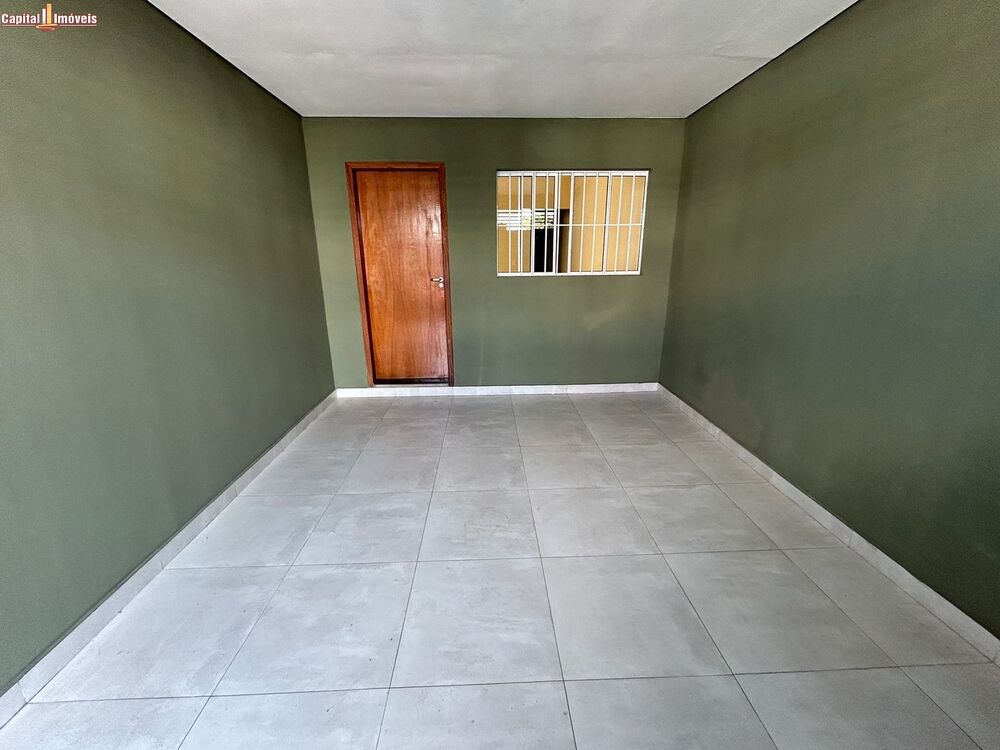 Casa para alugar com 3 quartos, 150m² - Foto 1