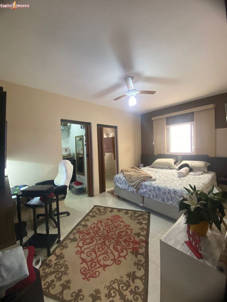 Casa à venda com 3 quartos, 179m² - Foto 12