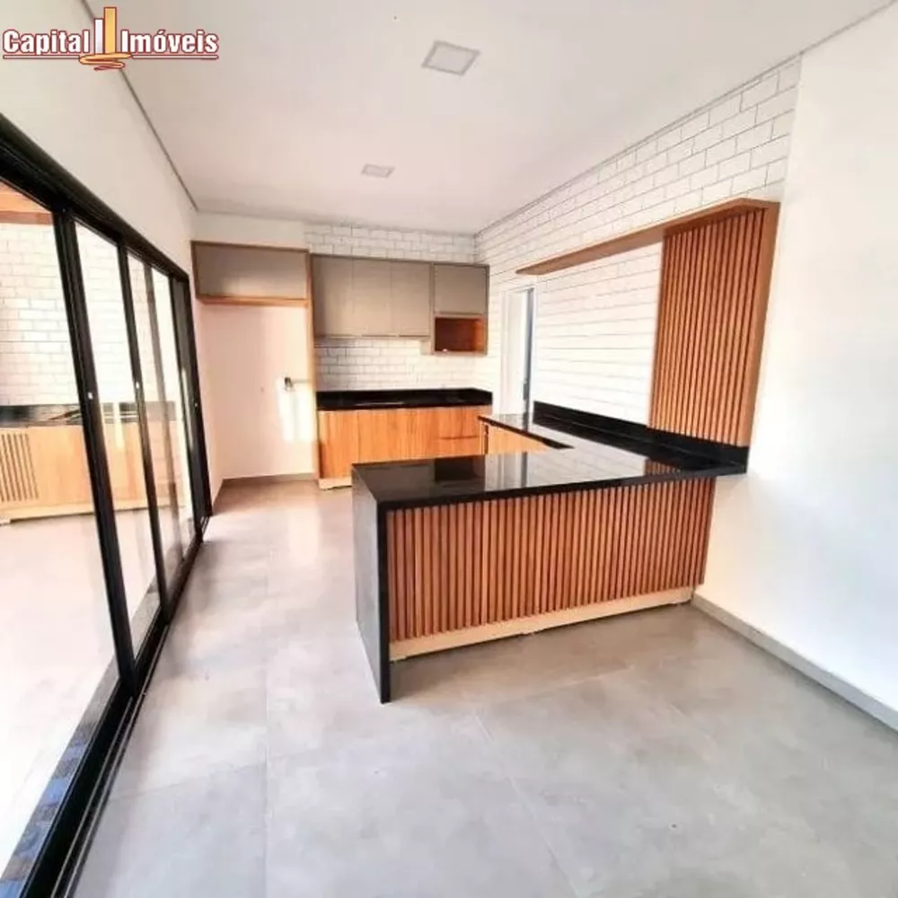 Casa à venda com 3 quartos, 191m² - Foto 2