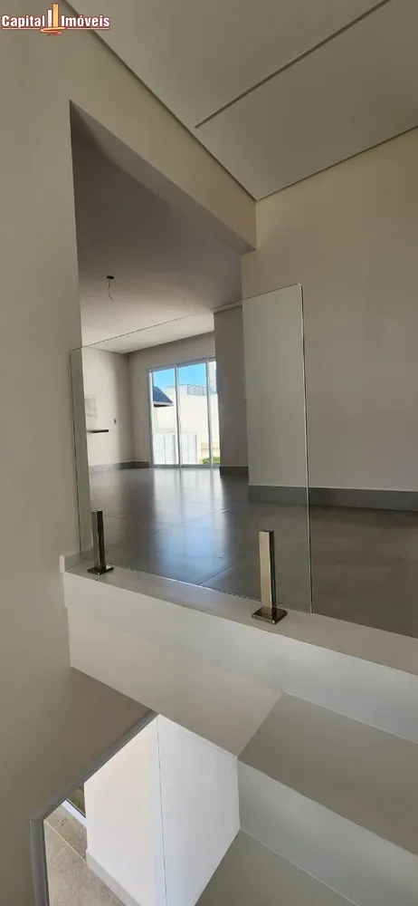Casa, 3 quartos, 204 m² - Foto 2