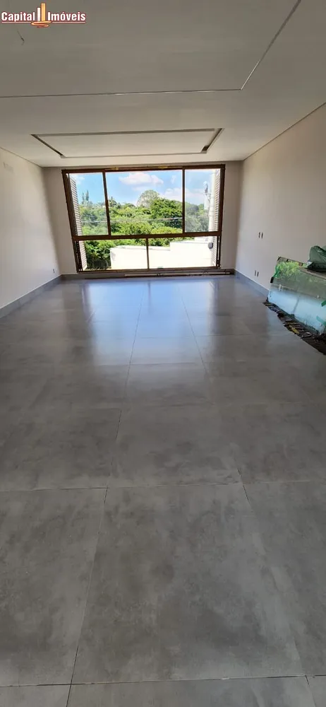 Casa, 3 quartos, 204 m² - Foto 1
