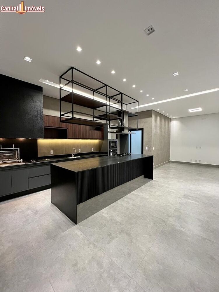Casa à venda com 3 quartos, 156m² - Foto 4