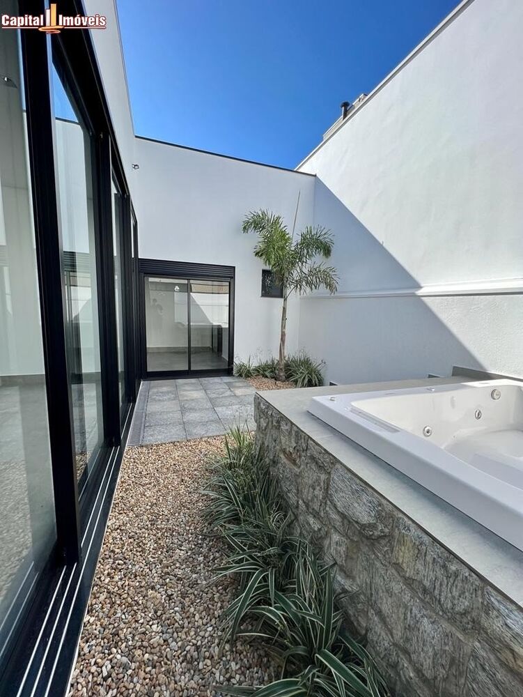 Casa à venda com 3 quartos, 156m² - Foto 13
